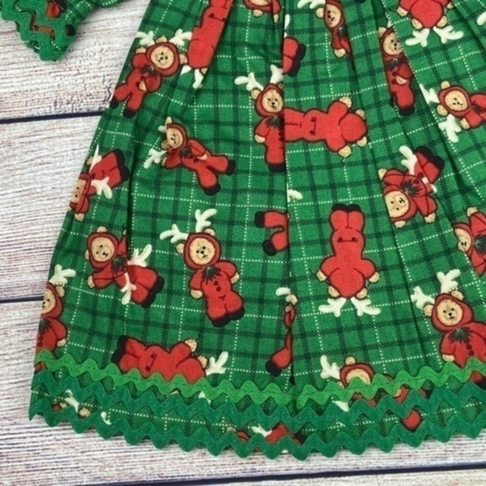 Handmade Vintage Doll Dress Green Red Teddy Bear Christmas Print Fabric - Picture 6 of 12